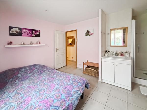 Maison familiale 5 chambres sous-sol Boissy La Riviere