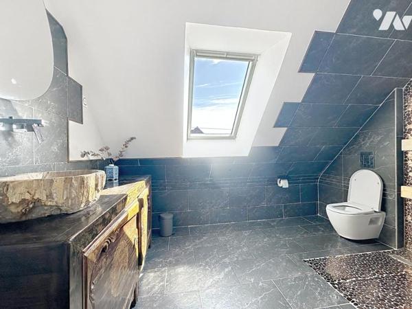 PLOEMEUR - KERLIR - MAISON aux Grands volumes