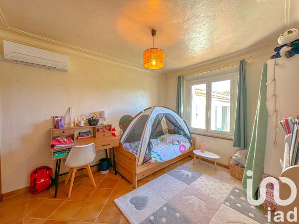 Maison à vendre 10 pièces 258 m² Roquebrune-sur-Argens