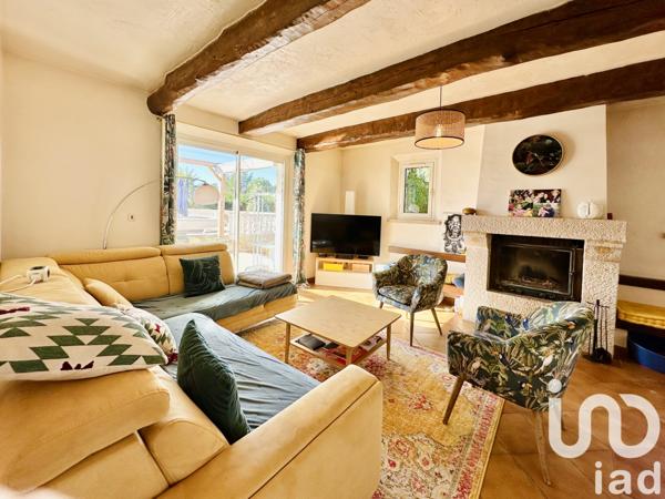 Maison à vendre 10 pièces 258 m² Roquebrune-sur-Argens