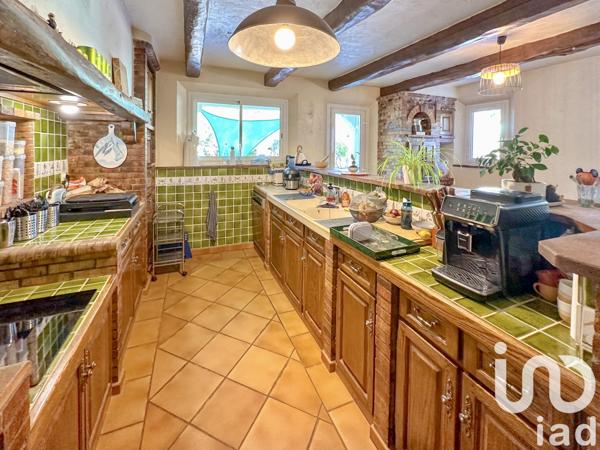 Maison à vendre 10 pièces 258 m² Roquebrune-sur-Argens