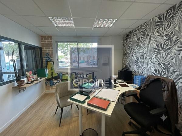 Local d'activites 340 m² à vendre CHANTEPIE (réf : 35.7255)