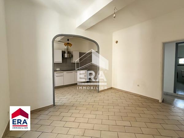 IMMEUBLE DE RAPPORT - 2 APPARTEMENTS INDÉPENDANTS + GARAGE