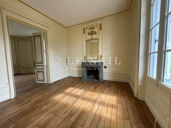 Magnifique château 19e siècle aux portes de Poitiers