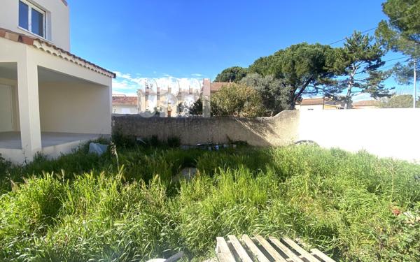 Maison à vendre    5 pièces •  Carpentras