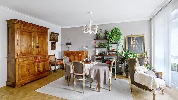 On pose ses meubles
