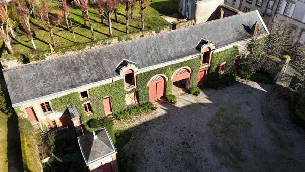 Vente Maison de luxe Cholet 17 Pièces 510 m²