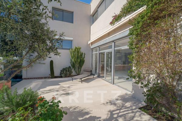 Maison Loft Industriel 190m² Piscine Jacuzzi Pool-House Garage - Nîmes