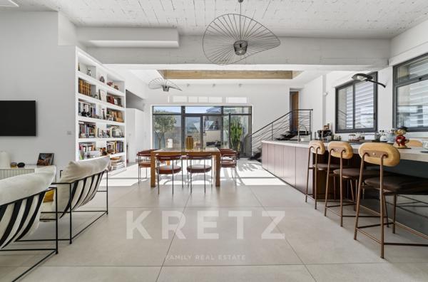 Maison Loft Industriel 190m² Piscine Jacuzzi Pool-House Garage - Nîmes