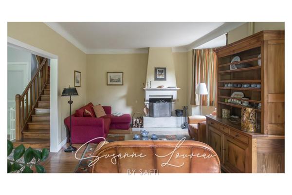 Entre forêt et Vieux Marly, une maison qui conjugue caractère et discrétion