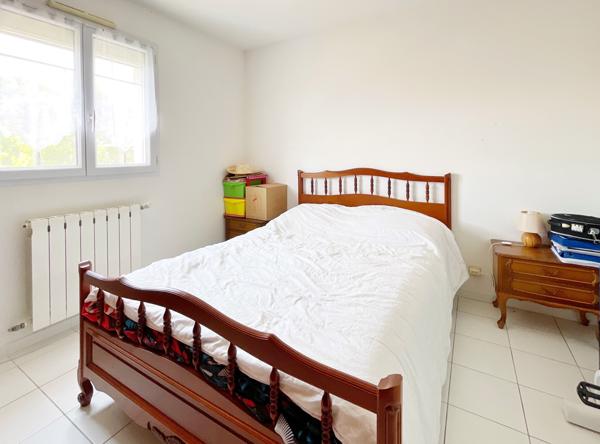 Maison avec garage et terrasse couverte sur une parcelle de 315 m2 (VIDEO 4K SUR DEMANDE)