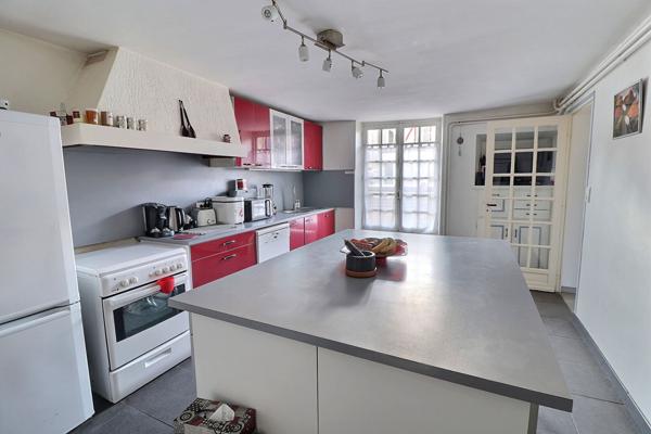 Maison 7 pièces 145 m2