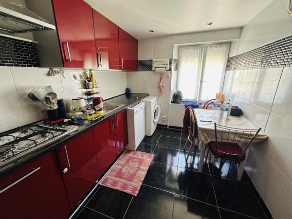 SPECIAL BAVILLERS MAISON F4 + APPARTEMENTS F3 + 2 ENTREPOTS 255 000 €