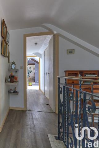 Longère 7 pièces de 135 m² à Billio (56420)