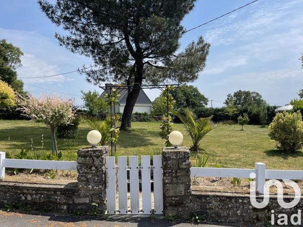 Longère 7 pièces de 135 m² à Billio (56420)