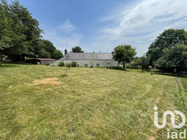 Longère 7 pièces de 135 m² à Billio (56420)