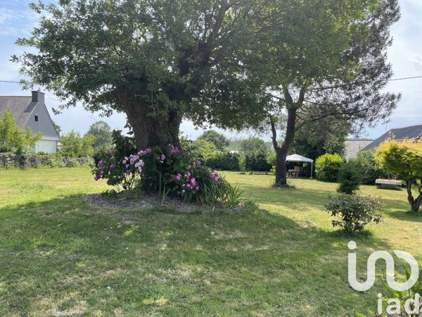 Longère 7 pièces de 135 m² à Billio (56420)