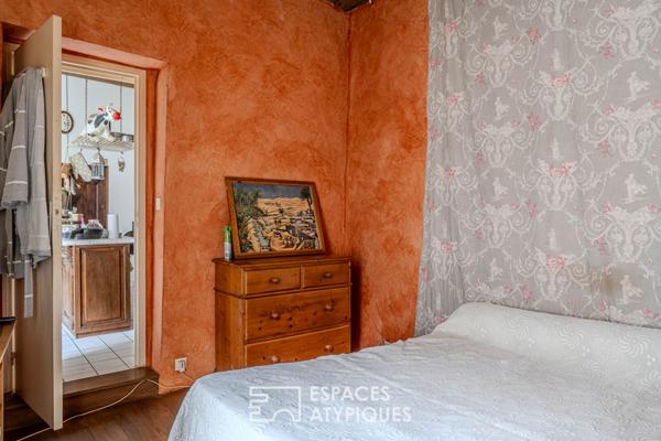 Appartement intimiste charme de la pierre cœur historique de Nantes 65 m²