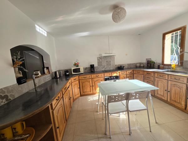 Maison de 170 m² sur un grand terrain de 4200m²