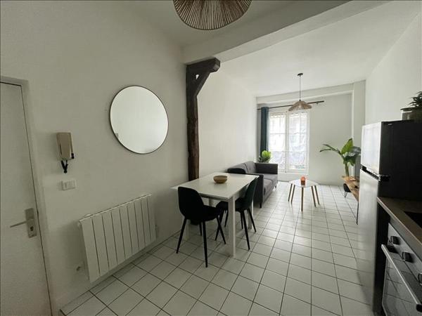 Appartement à louer |  Loches |  1 pièce | 29 m²