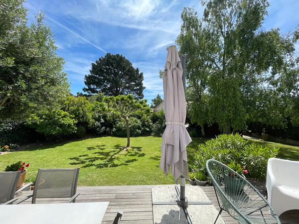 Maison Pornic Centre Ville Proche Commerces Et Port 7 Pièces 147 M²