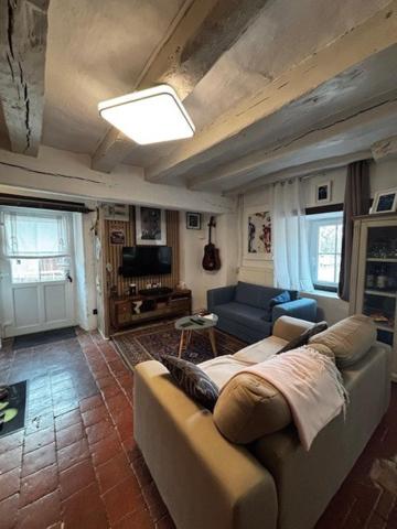 jolie maison de bourg avec cachet de l'ancien !