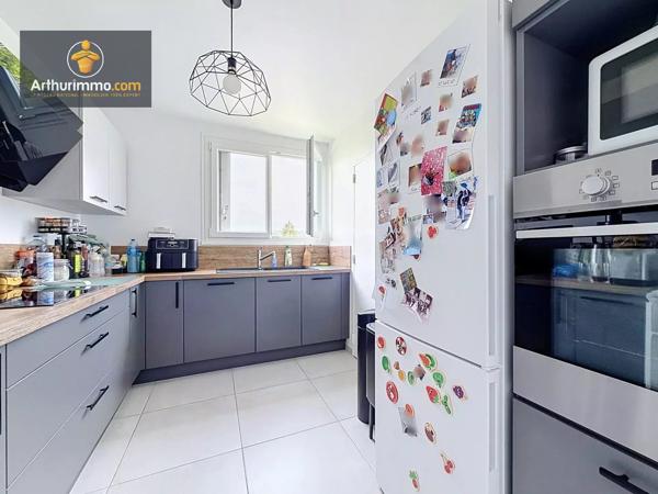 Vente                                                      Appartement
                        
                     3 pièces                      60 m2                     à Soisy-sous-Montmorency