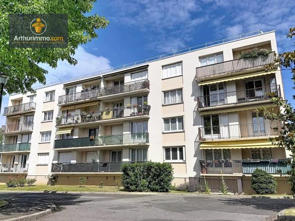 Vente                                                      Appartement
                        
                     3 pièces                      60 m2                     à Soisy-sous-Montmorency
