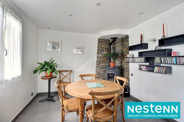 Maison plain-pied de 88m² avec grand terrain de 836m² et garage à Décines-Charpieu