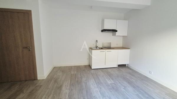 Appartement, Centre ville de Saint Jean D'Angély.
