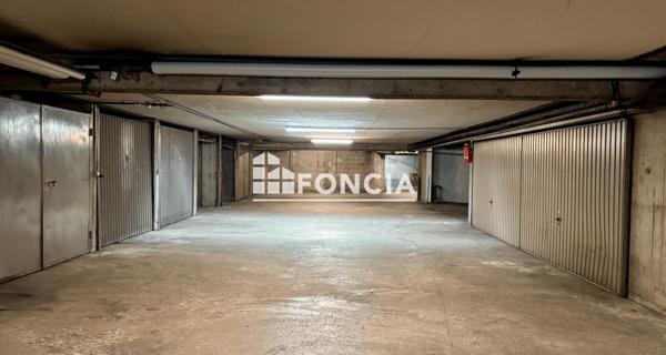 À vendre Parking 13.79 m² - Paris 75014