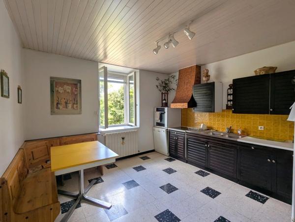 Ensemble immobilier à fort potentiel de valorisation – Bédarieux