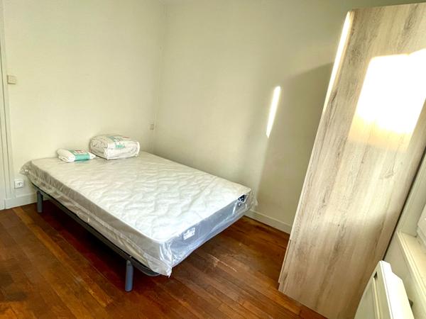 RUE LIONNAISE - T3 MEUBLE - DISPONIBLE LE 03/11