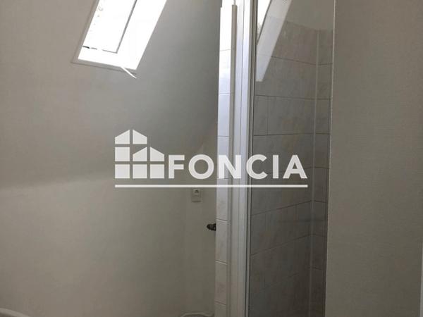 Location Appartement 2 pièces 41.75 m² - 30 QUAI DE PORTILLON Saint Cyr Sur Loire 37540