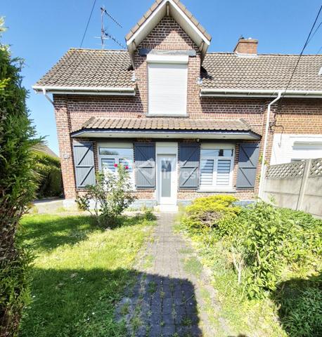 Maison semi individuelle, garage et jardin