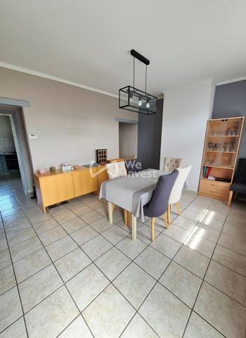 Maison semi individuelle, garage et jardin
