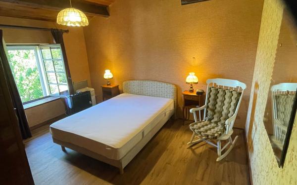 Maison à vendre    6 pièces • 178 m2 Saint-Cyr-sur-Mer