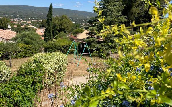 Maison à vendre    6 pièces • 178 m2 Saint-Cyr-sur-Mer