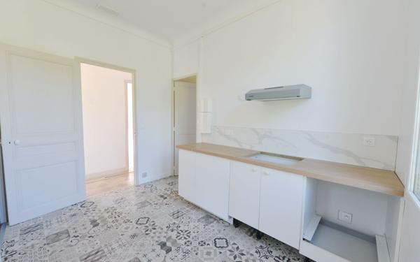 Appartement à louer    4 pièces • 64,08 m2 Grasse