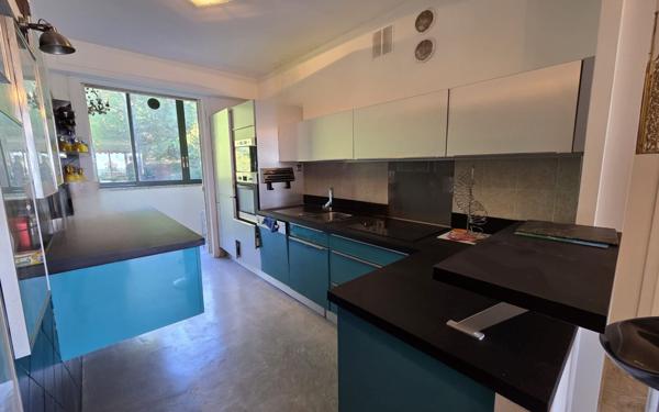 Appartement à louer    3 pièces •  Nice