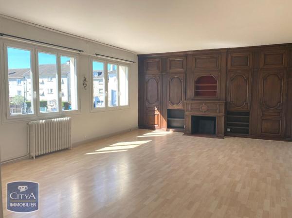 Appartement à louer 4 pièces 116.3m² Brive-la-Gaillarde (19100)