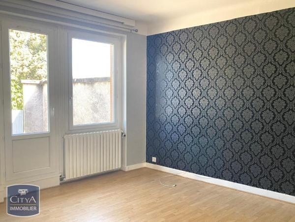 Appartement à louer 4 pièces 116.3m² Brive-la-Gaillarde (19100)