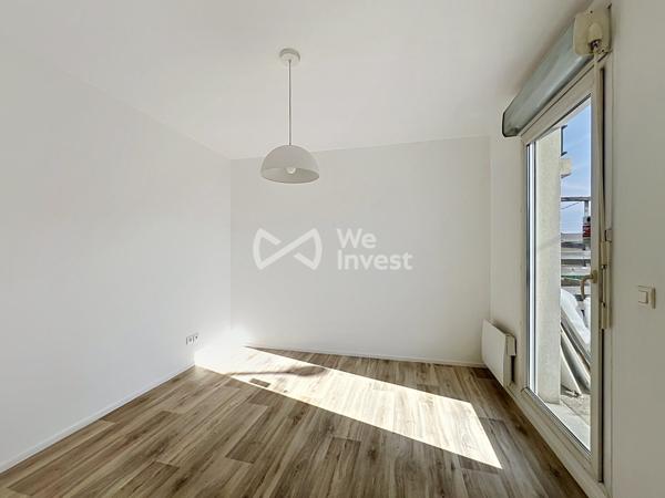 Les Coteaux-Appartement 2 pièces avec Terrase, Balcon et Parking – Immeuble 2010
