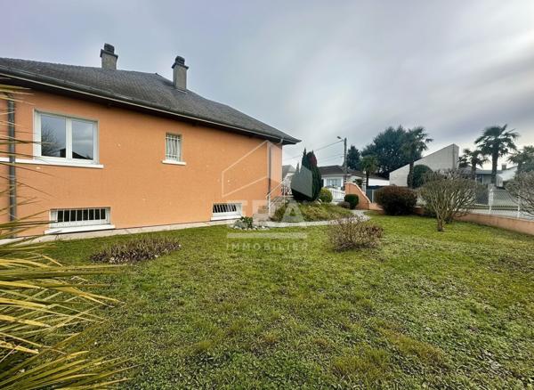 Grande maison familiale - 5 chambres & sous sol total