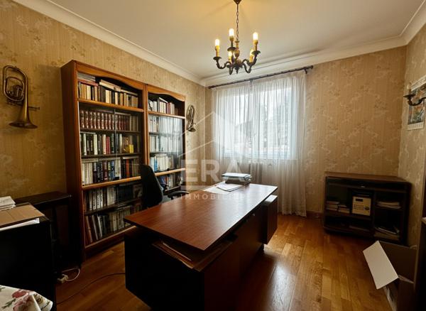 Grande maison familiale - 5 chambres & sous sol total