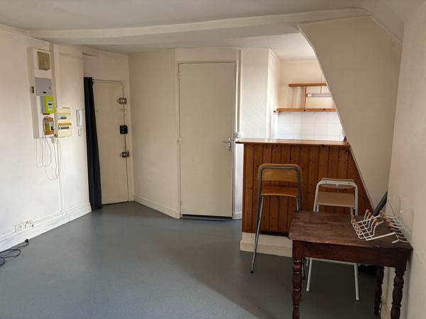 APPARTEMENT STUDIO NANTES CENTRE VILLE , Nantes