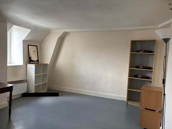 APPARTEMENT STUDIO NANTES CENTRE VILLE , Nantes