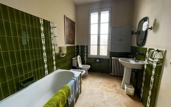 Maison à vendre    8 pièces •  La Tremblade