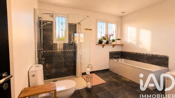 Maison à vendre 5 pièces 157 m² Elne
