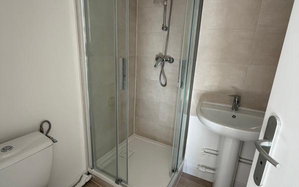 Appartement à louer    2 pièces •  Renage